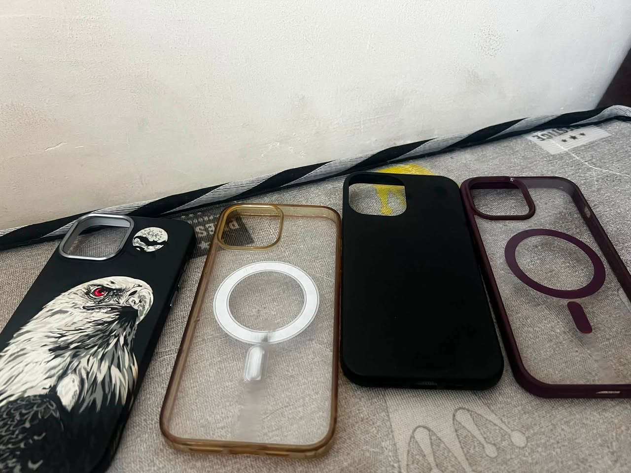 ايفون 13 برو ماكس اللون البحري للتواصل *********** الذاكره 256G البطاريه 88 ما بي اي عيب ما عدا زلخين ومنفذ الشحن يحتاجله تبديل غيره ما بي اي عيب كله فول السعر 625 الف ويا 4كفرات هديه
