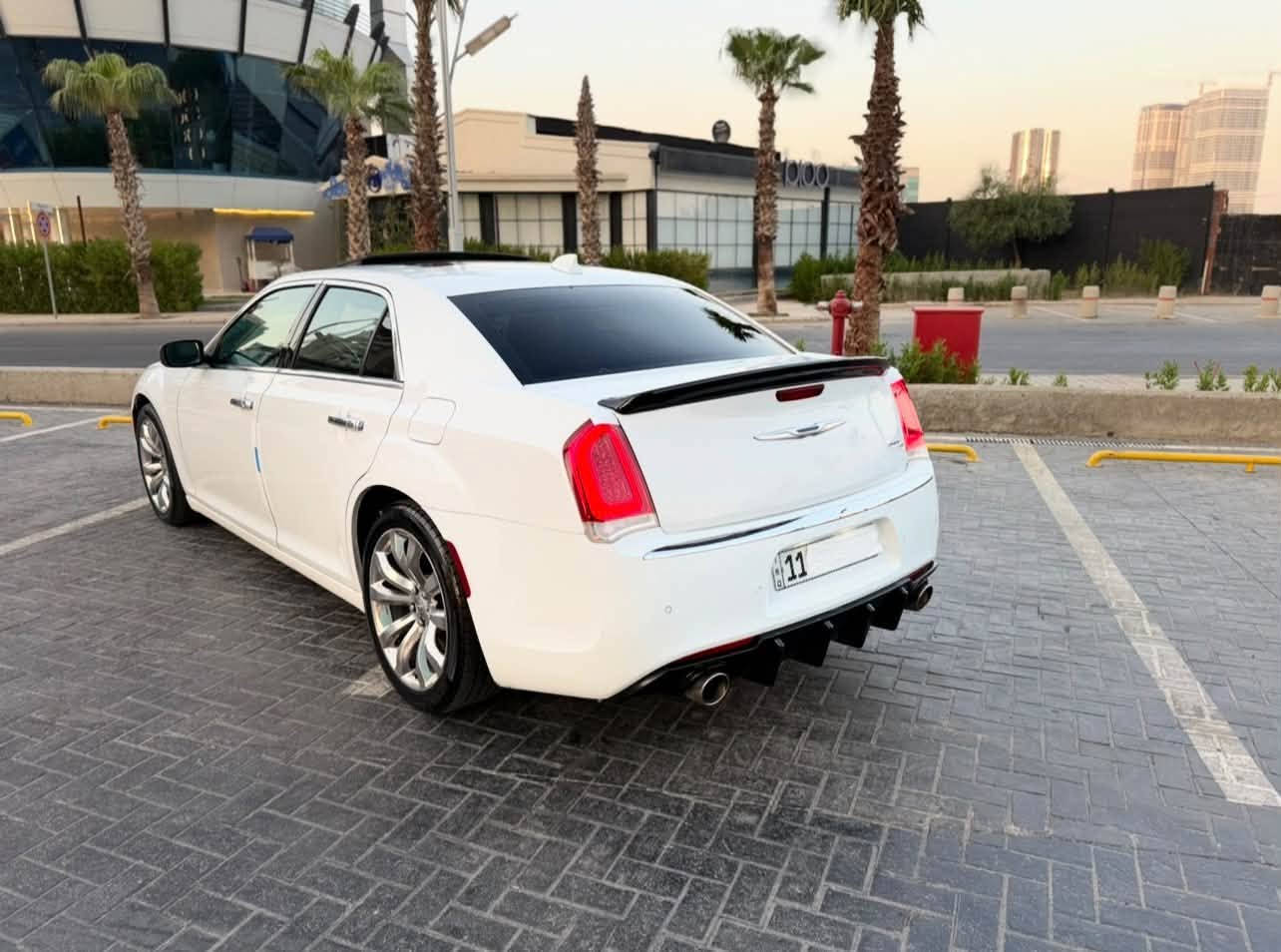 سلام عليكم
اوباما موديل 2021
مواصفات C300
فول مواصفات 
رادارات امامي جانبي 
حساسات امامي خلفي
كشن حار بارد
كشن خزن
سياره بدون صبغ
مجرد دعاميه امامي مبدله
سياره بدون حادث 
بدون ايرباك
مكان سياره اربيل 
السعر خاص
 رقم بغداد بسمي
***********

