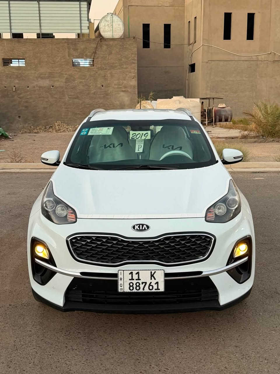 كيا سبورتج 2019 خليجي نص فول
بدون صبغ بدون تبديل فقط بارد 
جاملغ امامي وشويه بلباب الوره السايق 
كلش بسيط داخل لونين محرك 2000 دوش
ماشيه 132 بسمي رقم بغداد جديد هزه جديد تخم تاير جديد شرط الفحص السياره سعره 182 بيه مجال للشراي 
مكاني بغداد المشتل ***********
