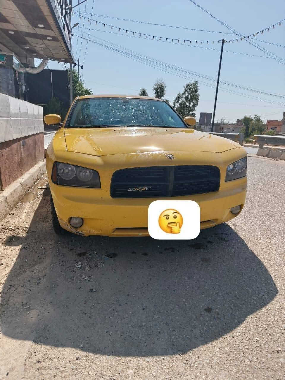 جارجر 20010للبيع رقم نكليزي نينو.  موصفات مكينه 3500 طخم ياير جديد وارد امريكي سياره ماناقص شي سيارة بسم صاحبها لي بيع  هيا وغرامه مامطلوب مكان سيارة موصل جانب اليمن ***********

