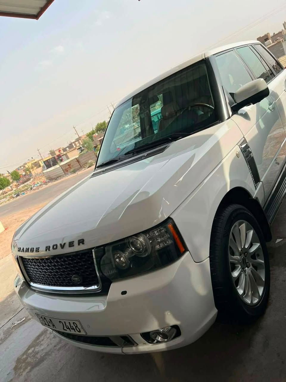 🔱 رانج روفر فوك 2012السلام عليكم
‏Range Rover Vogue

◼️ لون ابيض

🔘 رقم السيارة مميز
ماشية150 
 
🚀 محرك V8 سلندر بدون سوبر ارغب محرك شرط بانزين من الشارع دير 

💯 سيارة وكالة خليجي    

🟠 مواصفات 
• بصمة 
• ⁠سلايد                                                                                          
• ⁠داخل بيجي 
• ⁠جام اخضر
• ⁠مراة شفط                                                                     
• ⁠كشنات كهرباء 
• ⁠كشنات تدفئة
• ⁠كشنات جلد 
• ⁠شاشة لمس 
• ⁠كاميرا 
• ⁠شاشة مال كيج اندرويد 
• ⁠دبلات جبريس صاعد و نازل حسب رغبة 3 حركات
‏CD 6 changer .شاشات خلفية بلاد 
• سيستم صوت سماعات
• سترين تدفئة 
• ⁠ستيرن تحكم فوول اوبشن
• ⁠اربع انظمة قيادة (صحراء و ثلج و جبال و ستاندارد )
• ⁠گیر (سبورت و عادي و اوتوماتيك)
• ⁠بريك بصمة
• ⁠تبريد مركزي تشغيل يسار و يمين و امامي و خلفي مختلف حسب رغبة
• ⁠واكو بعد هواية مواصفات مذكرتهم

✅ سيارة علي وضع وكالة احلي بالواقع

💢 كفالة ضربة وصبغ تحويل مباشر رقم مميز
 
📍 مكان السيارة بغداد 

☎️ رقم صاحب السيارة***********

‏🔴 السعر / 160
