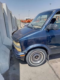 بيع ترهم مراوس سعر السياره 25 وبيها مجال فإن استرو موديل 98 سياره جاهز...