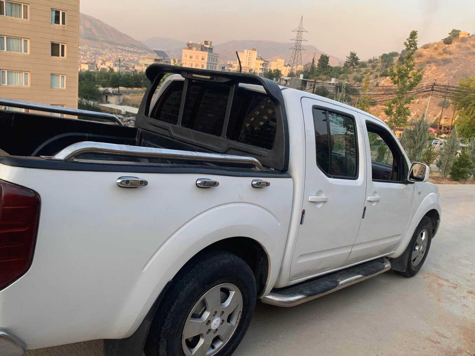 نيسان نافارا ٢٠٠٩ بي ده عم صبغ بنئ دوو ده رگه هان بي صه ربه يه يكجار ده عم تيدا نينه ويل تايره پاقژن سياره زئده پاقژه يا ماليه به ره قه م دهوك ١١٠ هزار غرامه يل سه ر سيره بي مه سره فه بئ ته قه و ره قه  بو پترو پيزانينان نا مه كي فريكه خاص دهوك, العراق
