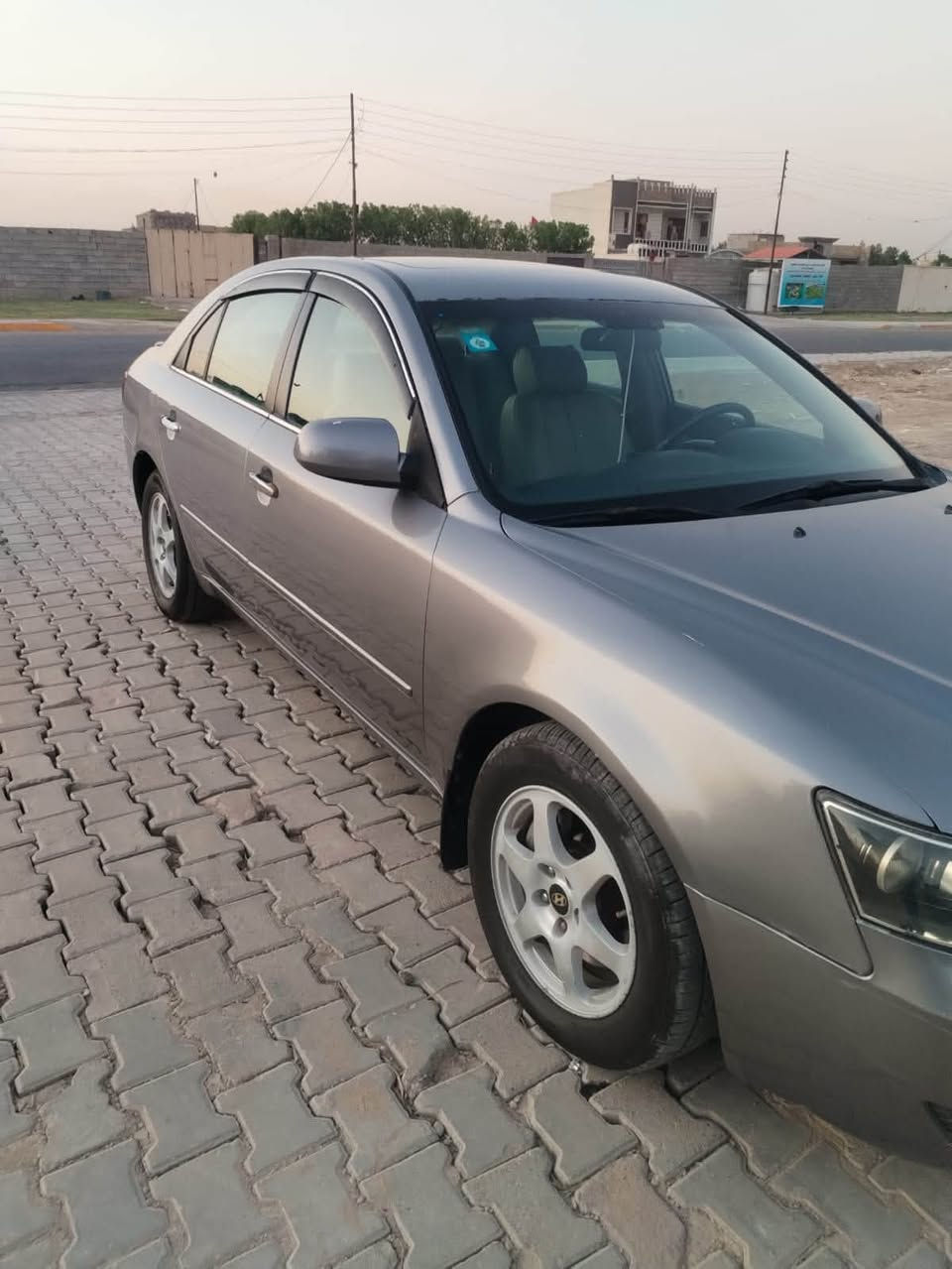 سلام عليكم سوناتا ٢٠٠٧ رقم كربلاء باسمي سيارة صبغ خمس قطع بدون حادث كير مكينه كفالة محرك ٦ سلندر السيارة خير من الله على ايدي السونار بالصور المكان بغداد حي البتول *********** يرحم والديكم كلشي ذاكر بالمنشور لا تتصل وتكطع كلبي  (السعر ٧٩ بيهة مجال  بسيط
