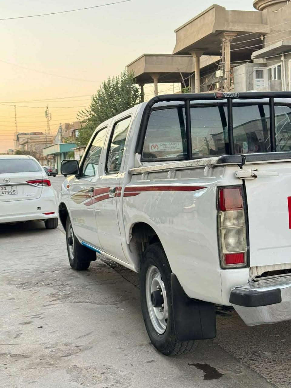 نیسان دەبڵ 2008 بۆفرۆشتن مەکینەو گێڕو ئەکسلی بەشەرت مەکینەی تازە بۆبەسراوە گێڕیشی تازە  ئەکسلی تازە دینارێ مەسرەفی تیانیە زۆر پاکە تەقەوڕەقەی نیە سەیارەکە وەکو بۆیاخ بۆیاخی نیە بەچوار دەورا سێ چوار پەڵە کارتی هەیە  سەنەوی لە2022 بەشەرتی تەحویل وەکالەت غەرامە دەعموو لێدراوی هیچی پێوەنیە سعر100گڵاو کەمێک معامەلەی برایانە شوێن هەڵەبجەی تازە ژمارە
*********** السليمانية, العراق
