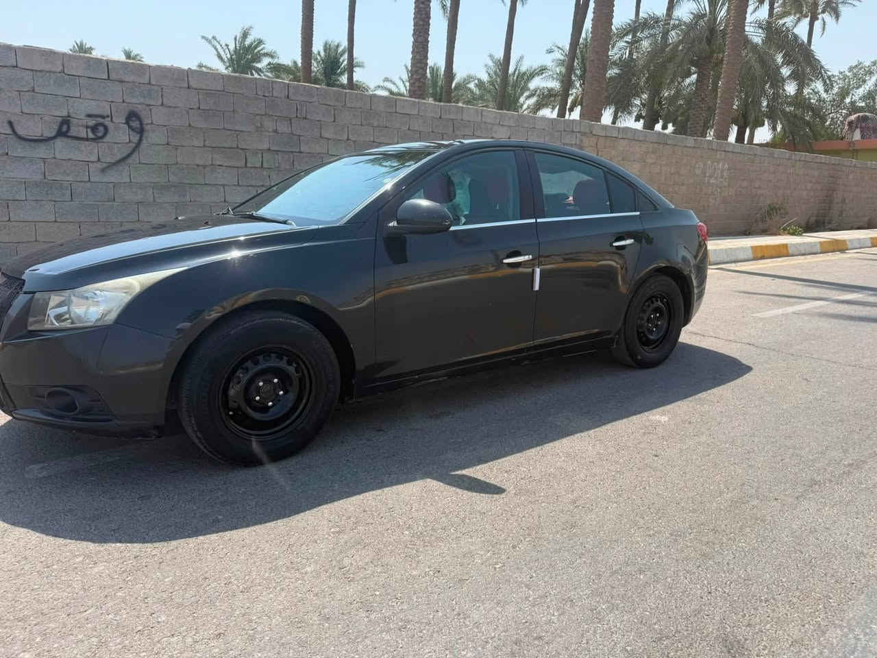 سلام عليكم شوفرلية كروز خليجي محرك 1600 موديل 2010 سيارة جاهزه تبريد شغال رقمها اربيل سيارة عدي بيها وكالة صاحبها موجود بيها كارة رشة و بيها ضربه بل هلال الخلفي الي ورا الصدر ول باب شويه بيها ميلان سيارة حلوه و مناقصها شي سعرها 70 بيها مجال مكاني ديالى بعقوبة رقم ***********

