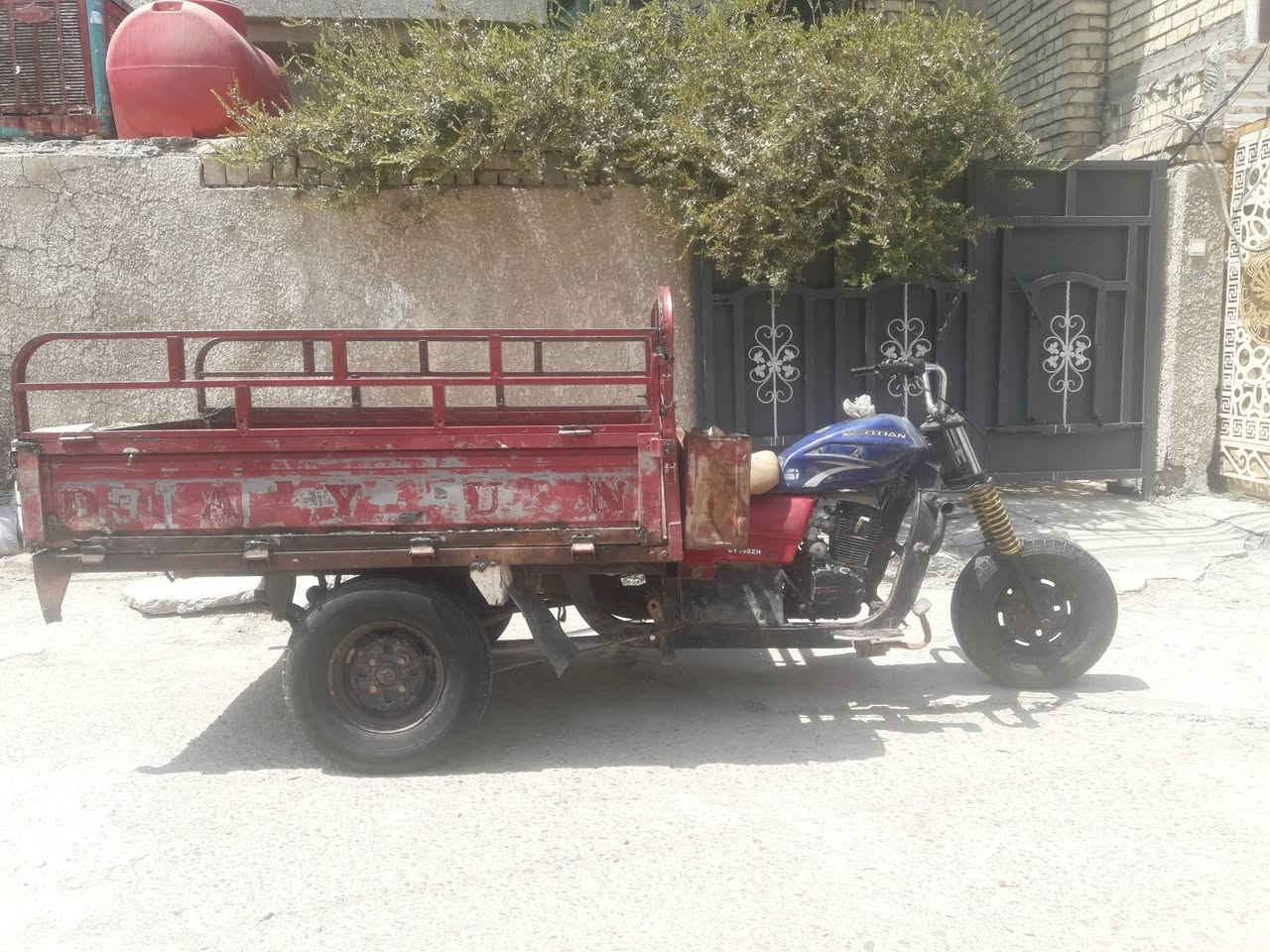 ستوتة دايوان جاهزة
أوراق ضايعة مكاتبة وتكفل بكلشي
محرك كير اكسل دبلات شاصي مكفولات
السعر 600
بغداد البياع *********** الشراي يتصل
