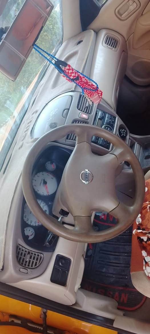 سني نيسان مؤسسه موديل ١١ بيعه ٣ قطع صبغ بدون دواخل شرط بدون ضربه جاهزه تايرات جدد تبريد محرك كلهه جاهزه سعر ٦٧ مكاني جزيره الخالديه ***********
