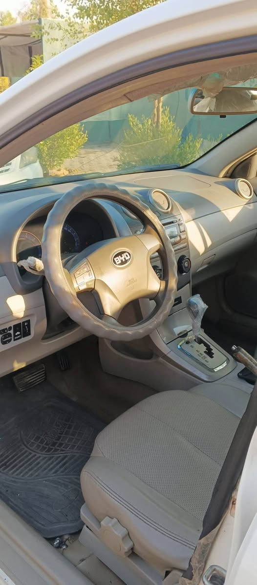 سلام عليكم سياره BYD للبيع موديل 2014 مكينه 18 شرط تحويل +بطاقه بانزين موجود للاستفسار اتصل علا هذا رقم***********
