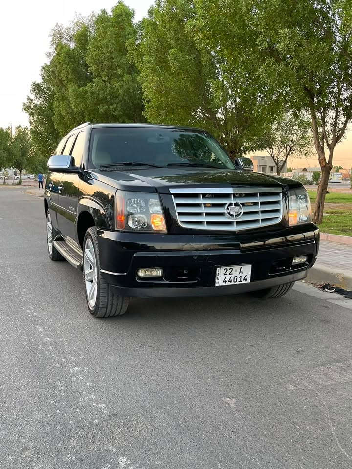 كفالة عامه بدون صبغ بدون بارد
السعر 135$ 
كديلاك سكاليد موديل  (2003)
فول موصفات
فتحة  كشن vip منفصل 
رقم وهزه وسنويه جديد 
تحويل او وكالة بشرط 
مكاني بغداد 

***********
