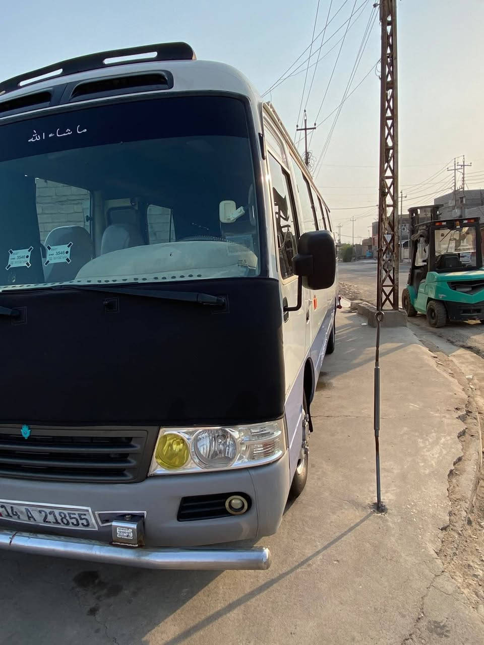 السلام عليكم كوستر مديل 13 كفالة بيه فقط بارد يم بك لايت الايسر سيارة خير من الله مكينة و كير و تبريد و تتفئة و حدادة و اكسل كله كفاله دوشمة عامة دروعة خلفي و امامي سله و درج و وركة اضافيه و فتحة تانكي رقم بصرة بسمي تحويل ثاني يوم معفيه من ضريبة مصفره هيئة وصل خط موجود ستوة مجددة منضومة غاز 80 لتر لد زرع داخلي تخم تاير سيارة جديدة بمعنه الكلمه و بيه ملاحظات بسيطه سعر سيارة 3شداد وبيه مجال حق جية مكان سيارة بصرة خور الزبير شراي يتصل ***********

