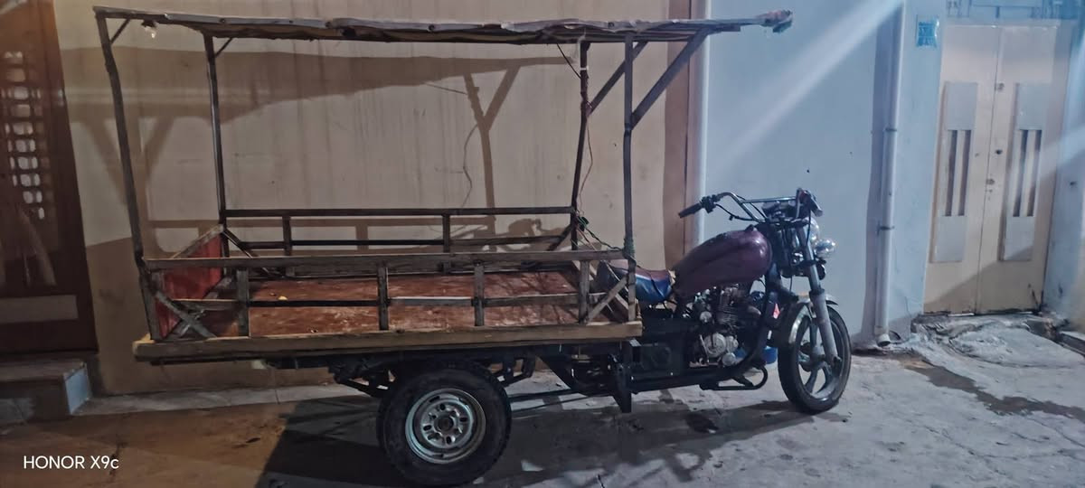 ستوته للبيع منوفيس موجود طبقة خشب سعر950 بيها مجال رقم الهاتف***********

