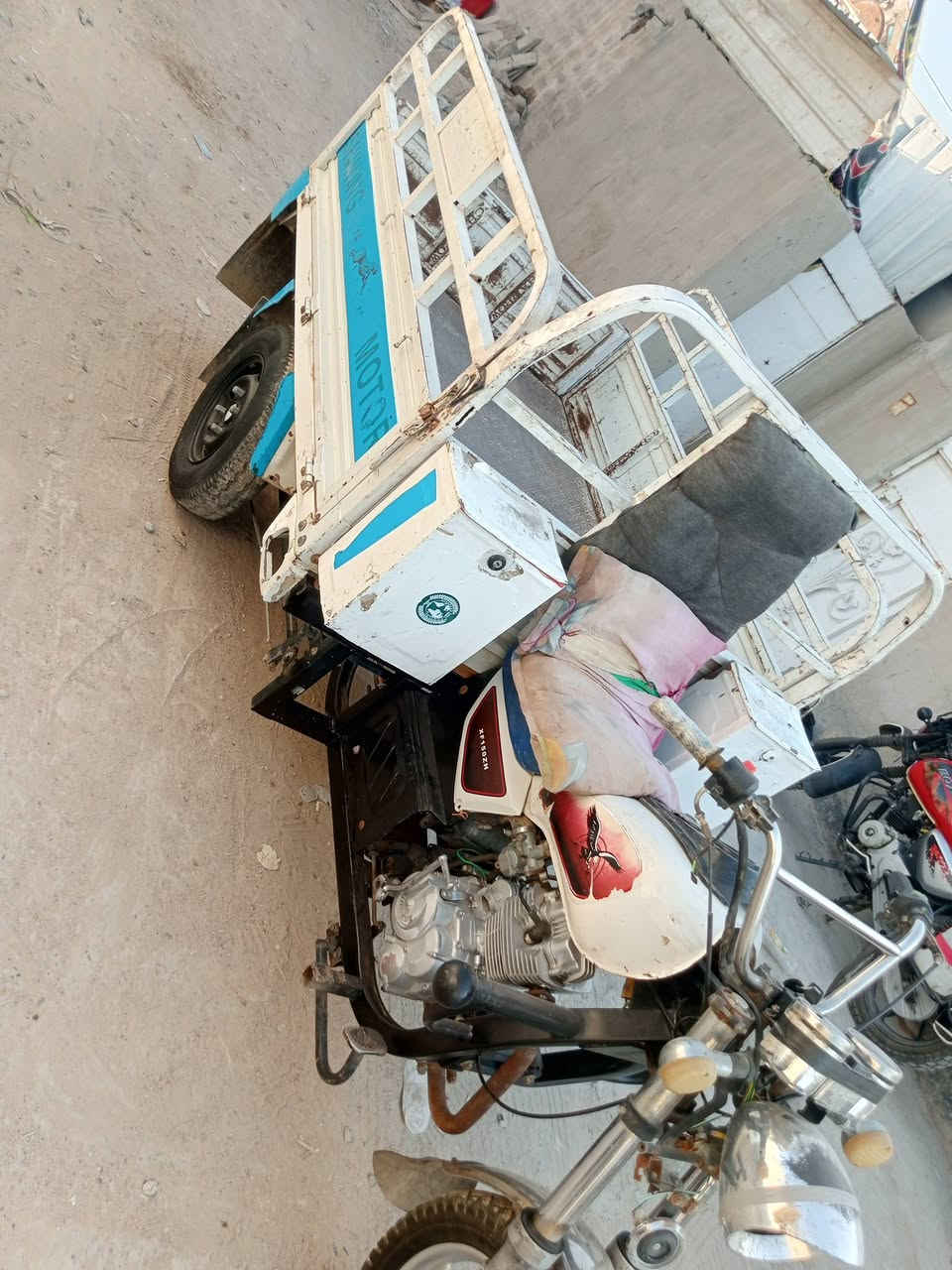 سلام عليكم ستوته لبيع ام طير موديل 23 ستوته نضيفه 
اوراق كامله مكينه ناعمه خير من الله مكاني بغداد غزاليه 
*********** سعر مليون 450
