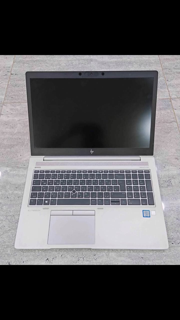 ## 💻🖤 HP
لابتوب HP للبيع نضافه فول بس البطارية تعبانه لان متروكة قراض كامله جنطة + مواس + شاحنة + كيبور خارجي

🔹 **CPU:** Intel Core i5

🔹 **RAM:** 8GB DDR5

🔹 **Hard:** 512GB NVMe

🔹 **GPU:** Intel Iris Xe

📞***********
