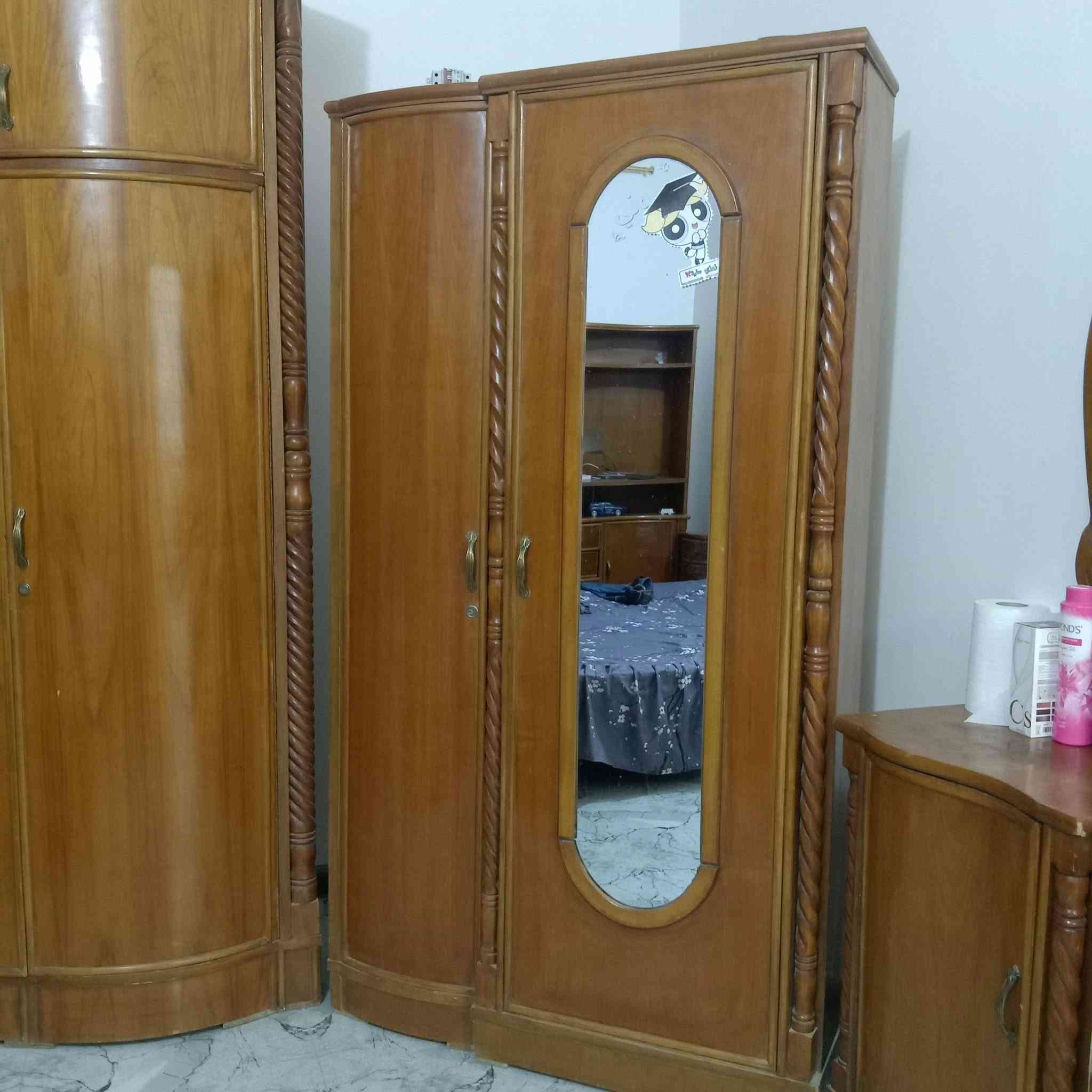 غرفة نوم • جديدة • ثقيلة