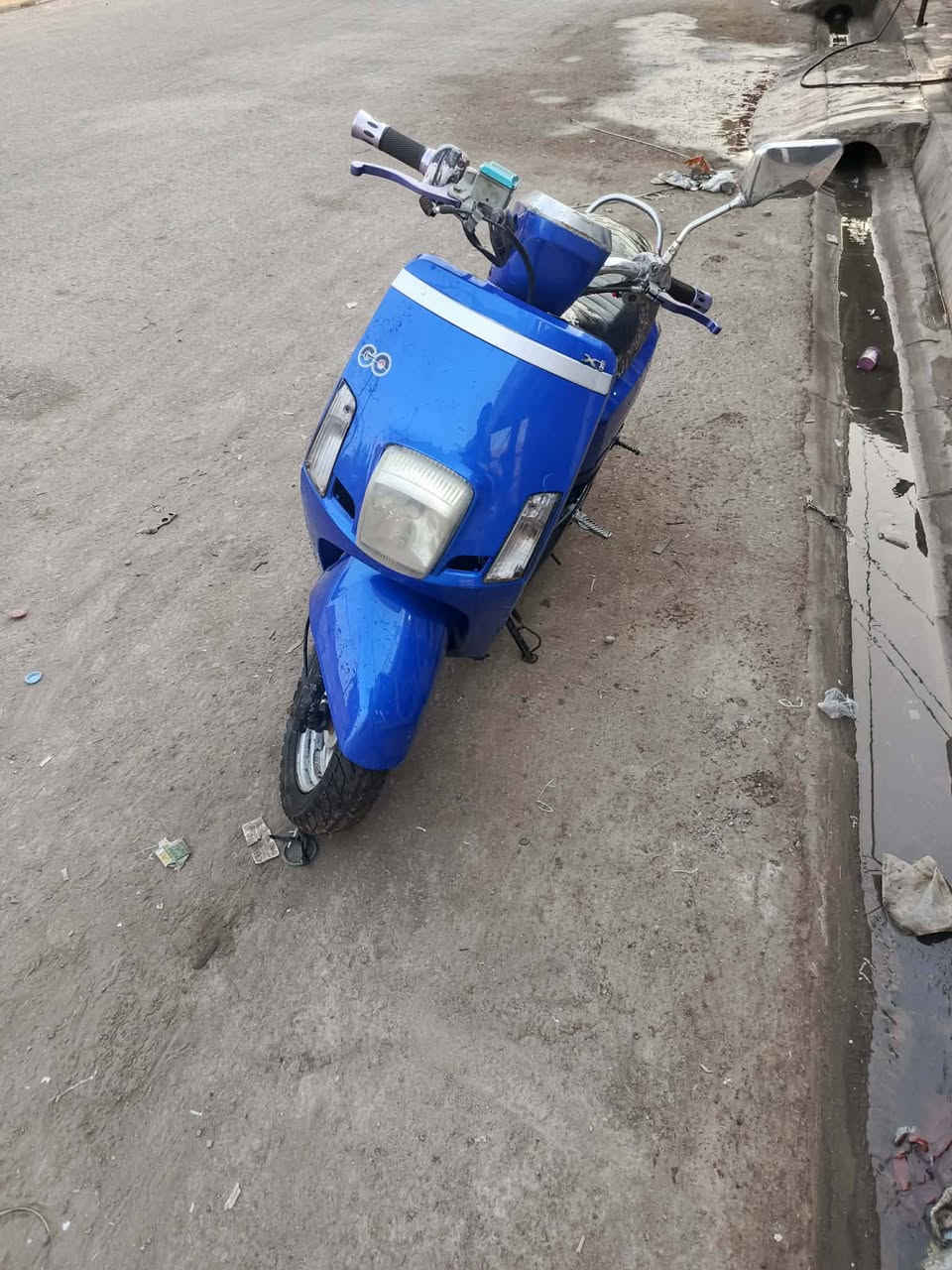 دراجه بوليسي مسطره كابريتر بيها شلعه تخبل سلف وهندر السعر 450 وبيها مجال ***********
