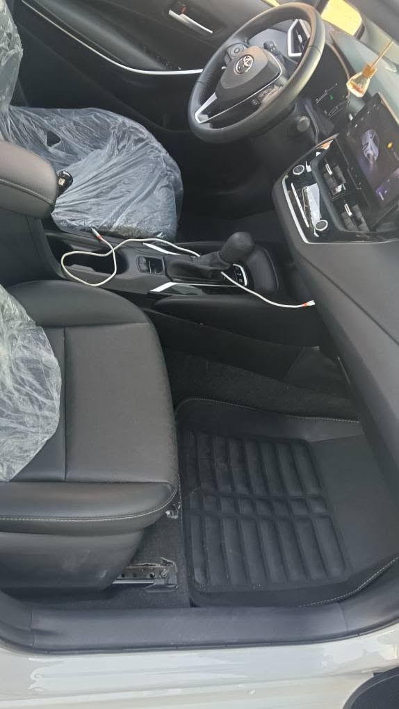 موديل 2025
هايبريد 
سلايت 
بدون ضربة 
مواصفات كورولا معروفة 
ماشي 28 الف كيلومتر 

***********
***********

Toyota corolla 
مۆدێل 2025 
هایبرێد
سلایت
بێ لێدراو 
باقی مواسەفاتەکان تر دیارە لە بیکاشۆ
28 هەزار کیلۆمەتر ڕۆشتووە 

***********
*********** كركوك, العراق
