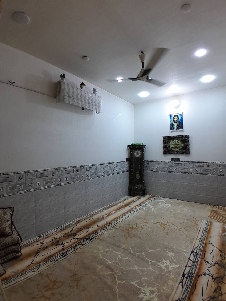 سلام عليكم بيت البيع 95م بلديات شارع البانزين خانه مال ضياء الحلفي  رايدينة 175 وبي مجال بصيط[ ***********]
