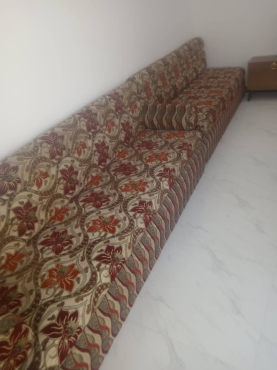 للبيع جلسه سفنج عاليه البصره للاتصال ***********
