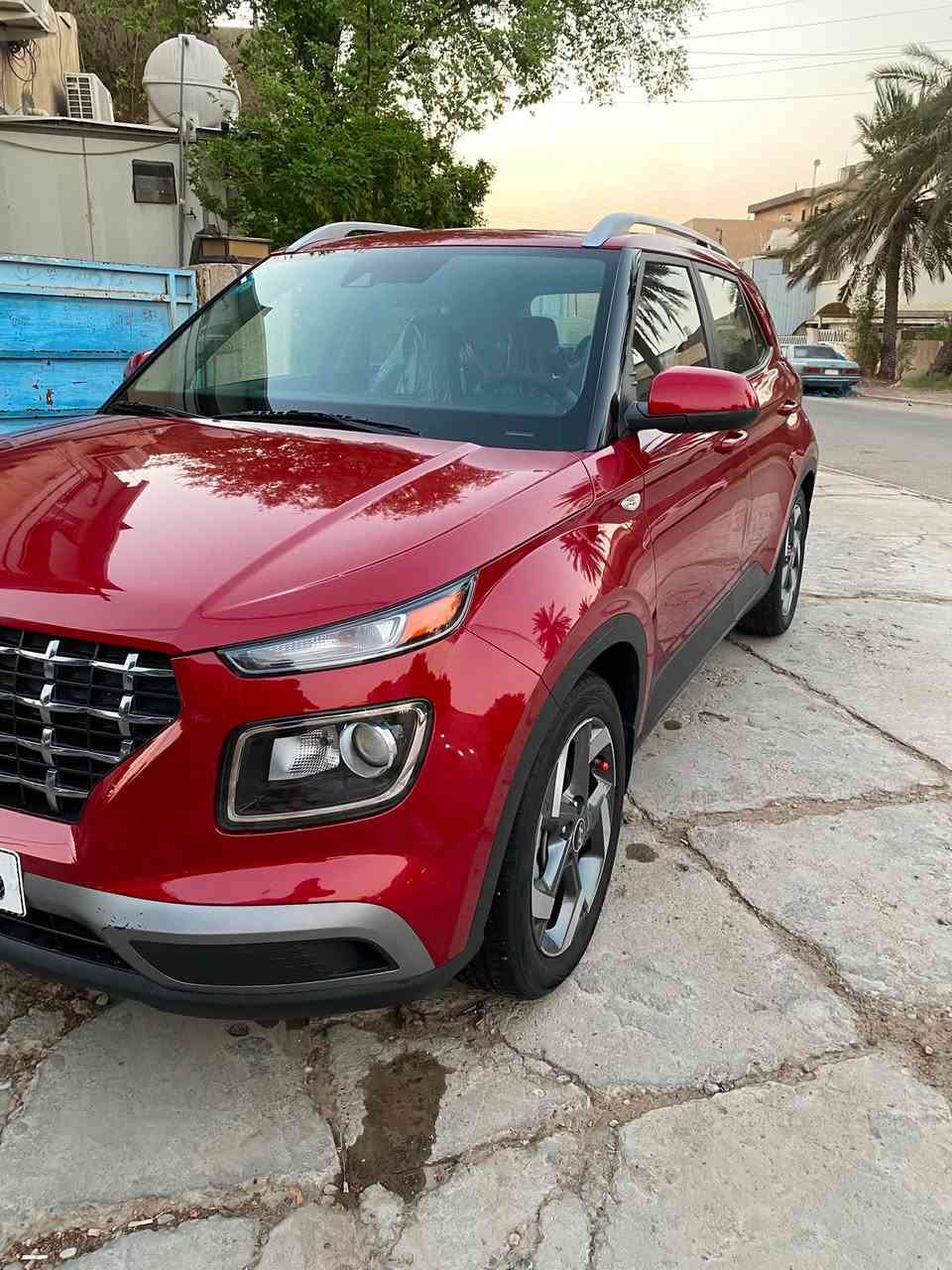 السلام عليكم 🌹

🚘 للبيع فقط — هونداي فينو 2022

✨ أمريكي | فول مواصفات | بحالة ممتازة

🔹 محرك 1600 DOHC دبل نوزل
🔹 فول فتحة
🔹 شاشة + كاميرا
🔹 تبريد ❄️
🔹 شاشة بيانو
🔹 فول تحكمات
🔹 ماشية فقط 18 ألف ميل
🔹 ترايها مال زيرو

📌 الحادث: بسيط جداً مثل ما موضح بالصور المرفقة، فقط طخة بالصندوق والجاملاغات الخلفية، فقط رش للتجميل بدون اي معجون أو تصليح.
✅ بدون دواخل
✅ بدون إيرباك
✅ السيارة جاهزة وما بيها أي نقص
✅ سنوية وهزة
✅ رقم جديد

📍 الموقع: بغداد — شارع فلسطين

💰 السعر: 128 ورقة
💵 بيها مجال بسيط للجادين.

📞 للاتصال: ***********
