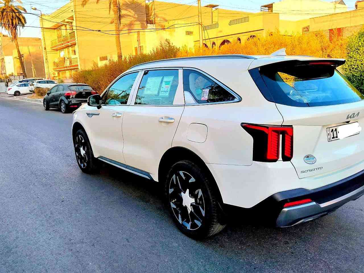 سورنتو 2024خليجي رقم بغداد تحويل ثاني يوم كفاله عامه سياره فول مواصفات 6 سلندر 7راكب 3قطع تبريد داتشو  كير ماوس شاحن وايرلس كشنات كهرباء جنطه شفط بردات خلفيه  ويل 20 هواي بيه مواصفات جنطه كهرباء تشغيل عن بعد  السياره ماشيه 70 الف السعر 275 بيه مجال مكاني بغداد ***********

