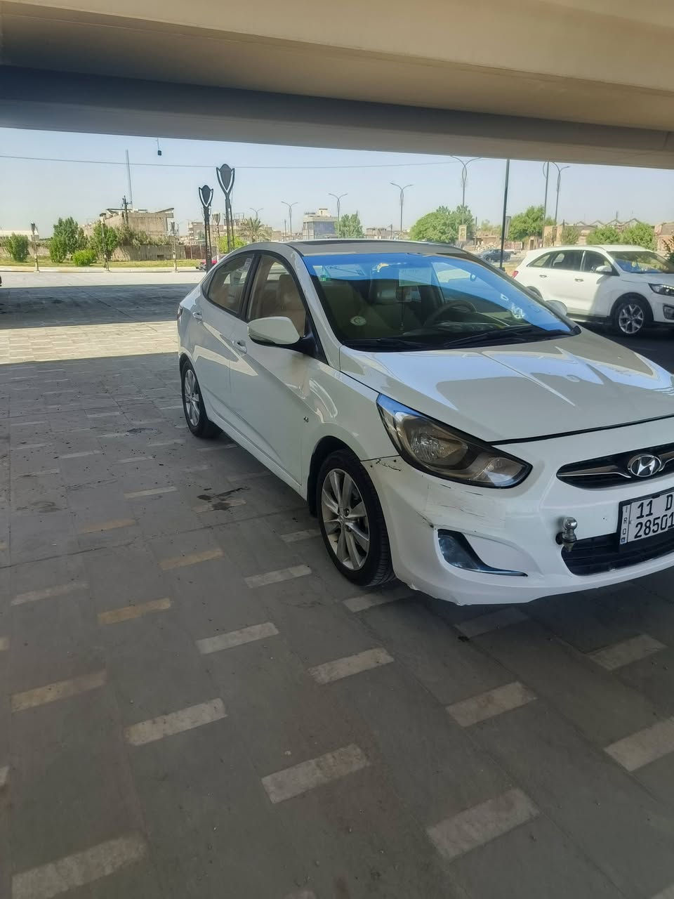 اكسنت موديل 2013 وارد خليجي رقم بغداد انجليزي تحويل ثاني يوم حجم المحرك 1600 دوش تخم تاير تبريد شغال السياره بيها قطعه واحده صبغ مكان السياره بغداد السعر 78 وبيها مجال رقم الهاتف***********
