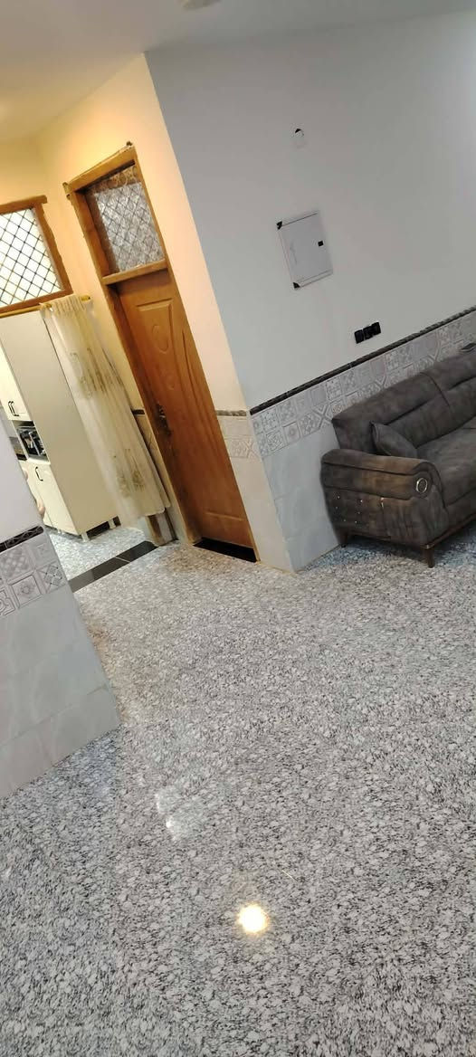 يالله🏘 بيت للبيع مساحه ٢٣٠
ركن بناء حديث الكوت جديدة  بشارع صب  قرب

 اسوق احمد عتابي الاستفسار 

***********
