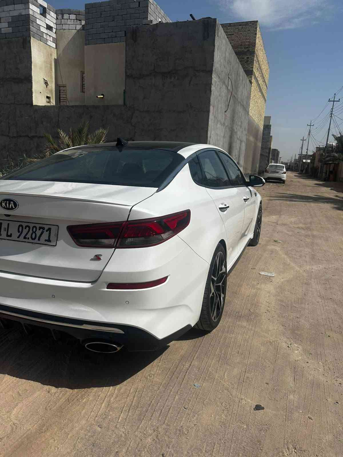 السلام عليكم كيا اوبتما موديل ٢٠١٩ بغداد حرة وارد امريكي بيها تبديل بنيد وجاملغات ٢ فول مواصفات بنوراما S مكان البصرة شط العرب السعر 133 وبينا مجال الاتصال ***********/*********** البصرة, العراق
