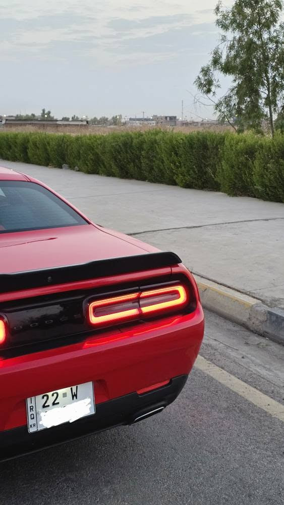 DOOG..GHALNGH..2023.V6 
دوج جالنجر ٢٠٢٣ .
محرك ٦ سلندر 
مواصفات: XST 
بصمه + تشغيل عن بعد 
فتحة بوند 
كشنات جلد احمر 
شاشة وكامير حساسات خلفي 
باقي المواصفات معرضه بل صور 
#ملاحظة رقم شاصي مرافق مع الصور 
#العداد ٣٦ Mi 
#السعر: ١٨٣ $ بيها مجال 
#العنوان: الموصل _ الحمدانية معرض نجيب اوفي للسيارات 
#الاتصال: ***********_*********** الحمدانية, نينوى
