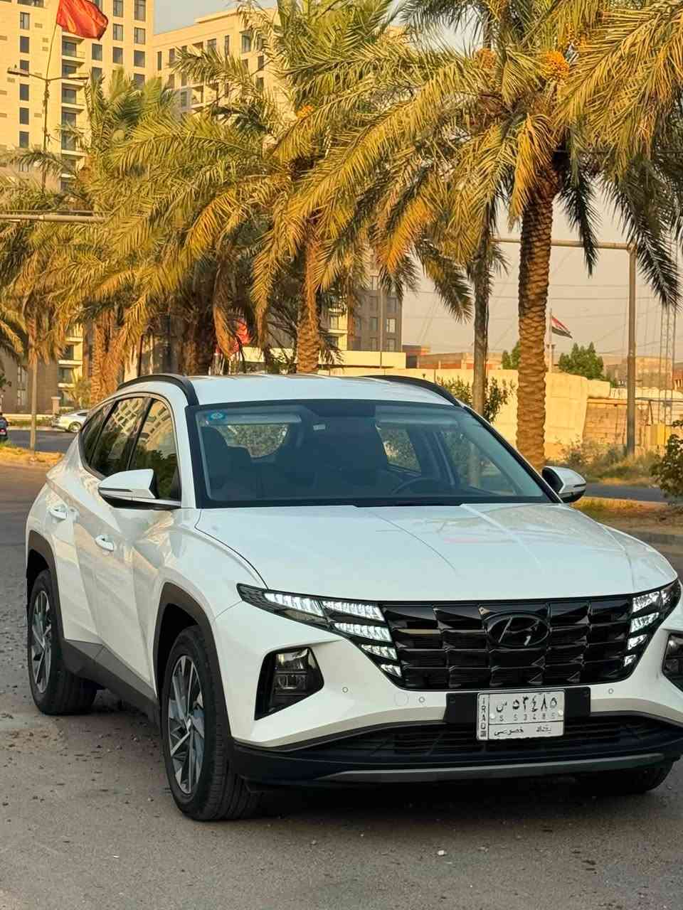 السلام عليكم للبيع توكسان 2023 خليجيه ماشيه 14  جديده ارضيات الشركة بعده ما مستخدمه  فول قماره حديد مكفوله كفاله عامه فقط بارد بسيط السعر 195S وبيه مجال بسيط للاستفسار *********** بغداد السيديه
