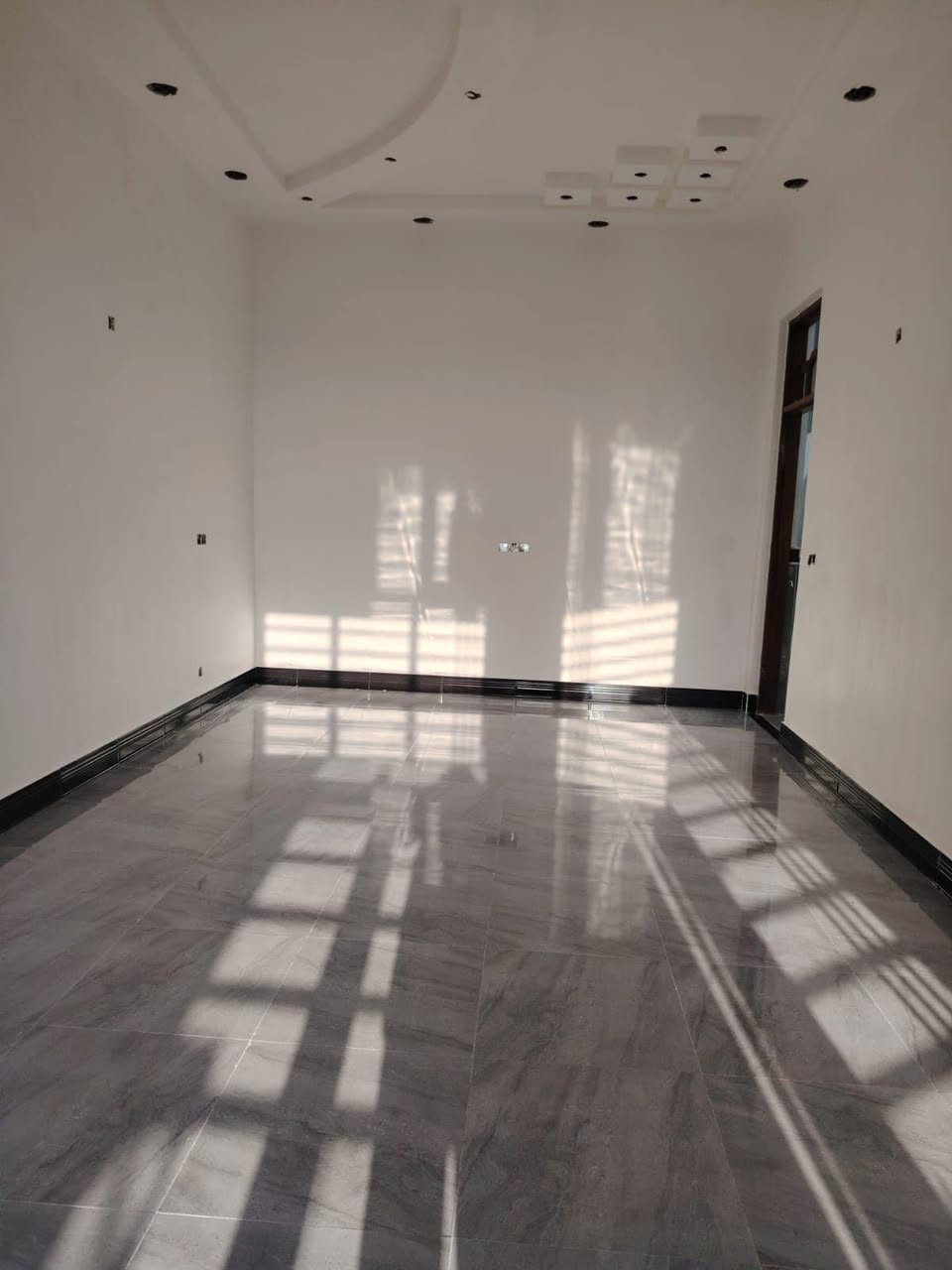 ديكورات ابياض • شغل نضيف • متفرغ حالين