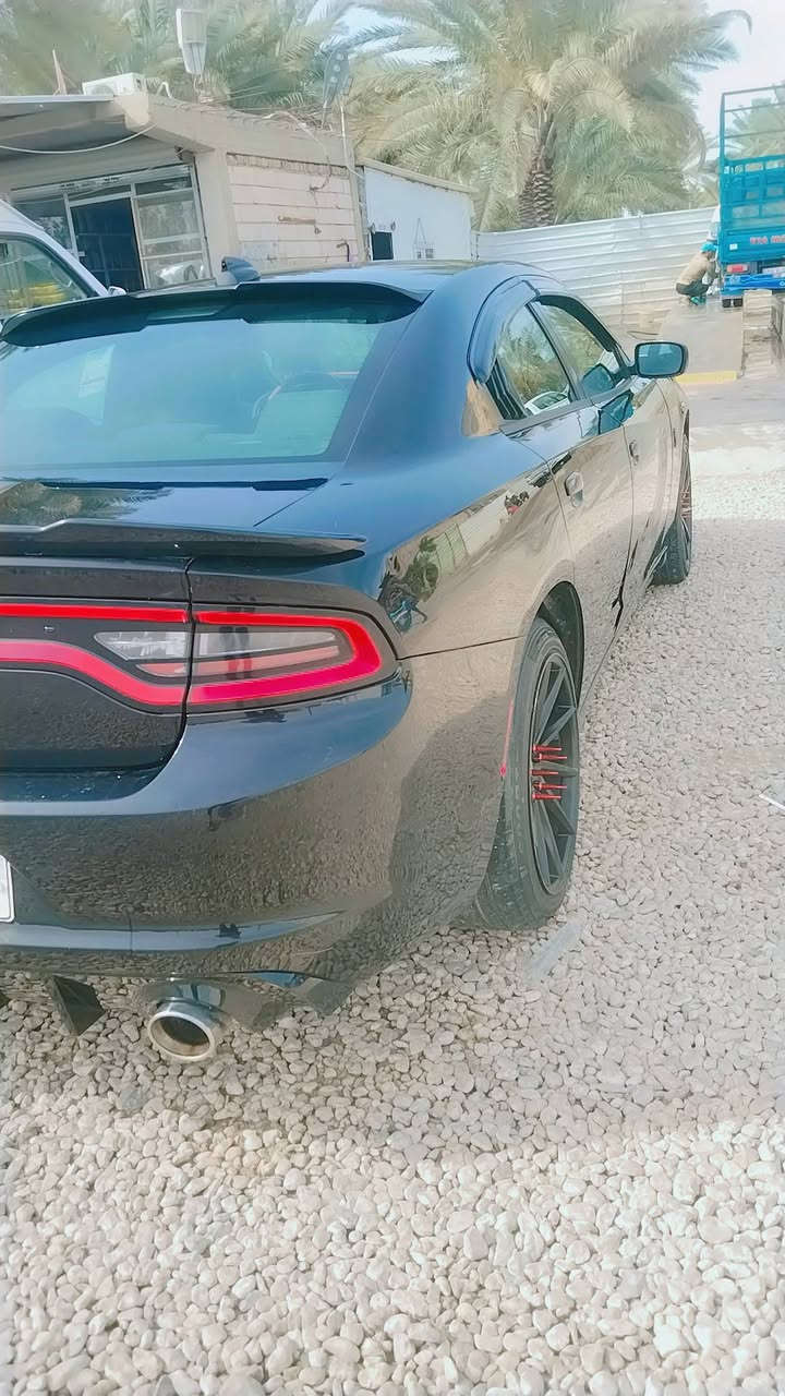 تشارجر SXT • ٦ سلندر • ٢٠١٦