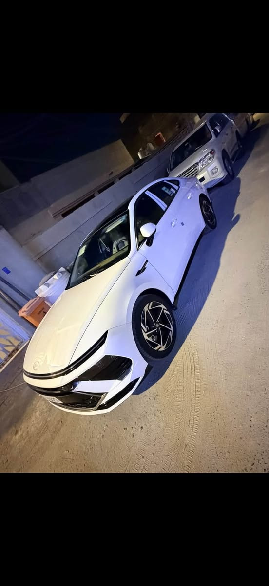 السلام عليكم 

سوناته خليجي موديل2025 كفاله عامة فول مواصفات 
لمتد بنو رامه دواخل VIP كامرات حساسات مري شفط كشنات كهربائية ملكي مفوله من للأخير ، ضال بيها أقصاد سنة وراعيها بصرة براضعية 

للأستفسار الاتصال على الرقم 
***********
