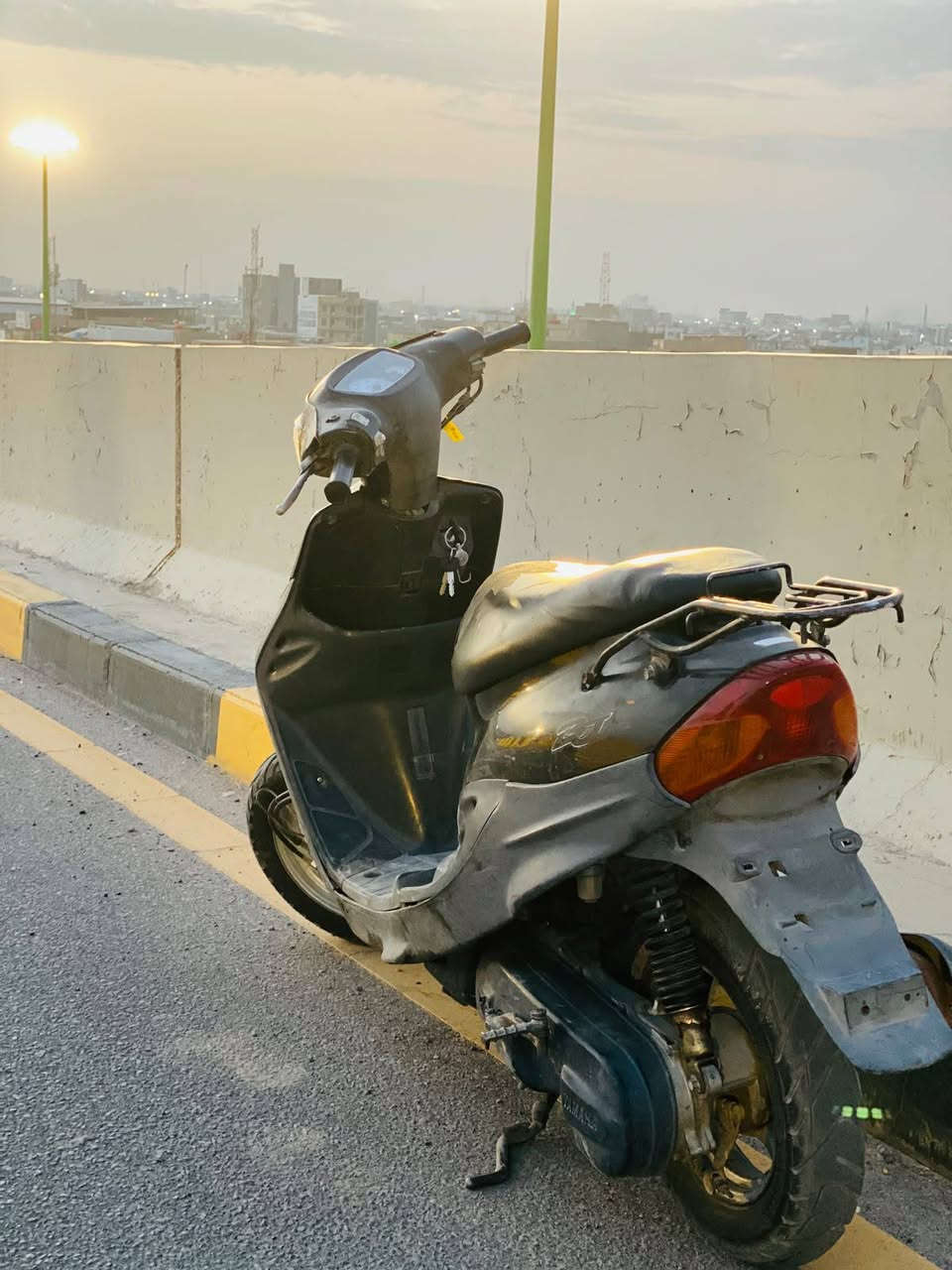 دراجه بيجي لبيع مجفته تجفيت كلش نضيف عداد مال  بانزين وسرعه لايتات هورن شغالات شلعه ومعدل سلف شغال  بس عوزه باتري 
مكاني سماوه تواصل واتساب ***********
