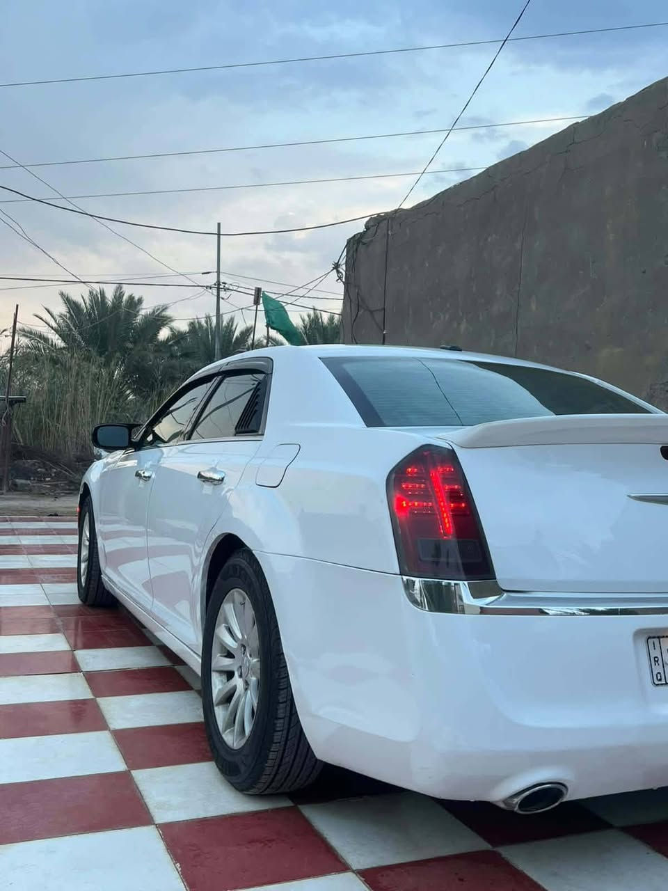 ٢٠١٢ • ٣٦٠٠ • فول مواصفات