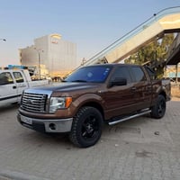 ف١٥٠ • ٨ سلندر • ما بيها حادث
