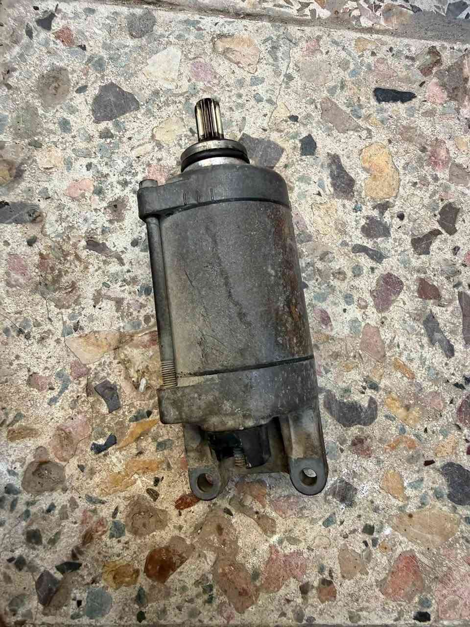 السلام عليكم
غراض اصليه تفصيخ دراجه فاز 

بغداد 

***********
