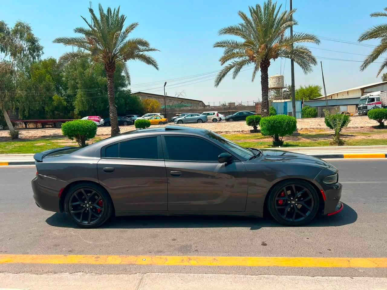 السلام عليكم جارجر sxt بلاس اللون فيلي موديل 2021 ماشية 70 الف السيارة نظيفة ومابيه ملاحضات حادثه فقط بنيد وبيه جاملغ مفتوح وراجع نفسه بدون شاصي ولغد يعني صبغ قطعة وحدة 

السعر 197 وقابل للتفاوض 
للاستفسار ‭‬  ‭***********‬ 
مكانه بغداد اليرموك 

2c3cdxbg8mh527178
