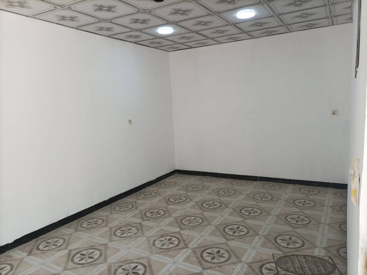 شارع المزرعة • ١٠٠م • صاحب البيت