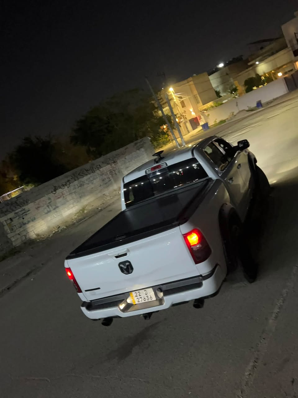 الـسـلام عـلـيـكم
دوج رام  DODGE  RAM

موديل :  2020    1500

فـئـة : بك هورن

الـمواصـــفـــات 

.مـحـرك  V8 . 5700

.شاشه تيسلا 

.مـاشـيـة 125 الف ميل

.تحكمات ستيرن ومثبت سرعه

.تراكشن وسايد بريك بصمه

.الـسـيـاره مرفعها وبسمي سنويه واقتصاديه وخدميه كلش قويه 

.مكان السياره بغداد مابيهه نقوصات جاهزه  ونظيفه وجديده جداًً. السياره بيع فقط صور حادث راسلني واتساب

مـوبـايـل (***********)
