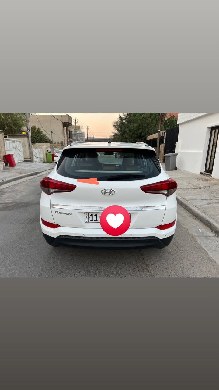 سلام عليكم توكسان 2018 خليجي نص مواصفات مكفوله من الصبغ والتبديل عدا كارت تكحيل اثر تقشير موضح بلفديو المواصفات لدا امامي مري شفط اشاير بلمري حساس خلفي تبريد قطعتين جلد رقم بغداد باسمي رايده 161 وبيه مجال رقمي*********** مكاني بغداد حي الجامعه
