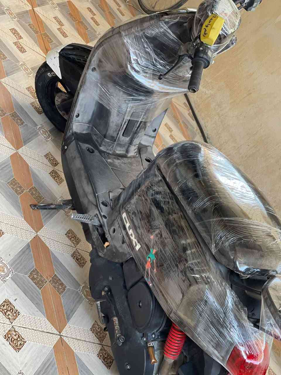 سلام عليكم للبيع دراجه بوليس كابريتر سلف بلاد نضيفه دراجه بلاد شلعه معدل فول مابيه اي شي دراجه خير من الله سعر 750 بيه مجال عنوان بعقوبة تقاطع القدس رقم ***********
