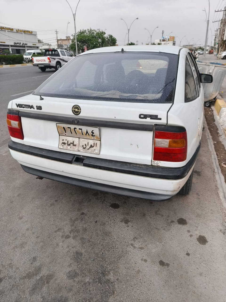 فكترا • ١٩٩٢ • بنزين