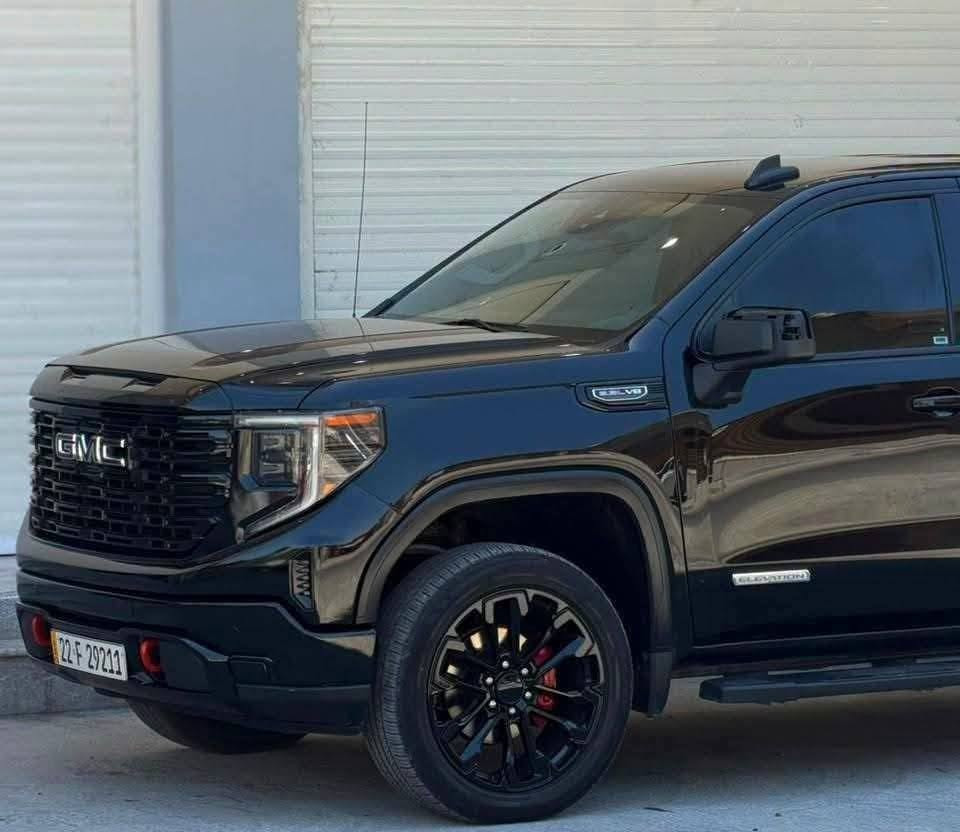 جمسي سيرا 2023 الفيشن بدون ايرباك
رقم اربيل

محرك  v8 5300

فول مواصفات 

داخل شكل الجديد

شاشه كبيره 
بصمه تشغيل 
بصمة ابواب 
تشغيل عن بعد 
باب طويل المرغوب

باب خلفي  3 قطع

 محرك V8 5.3 
اوتو ستارت 
شاحن واير ليس

ويل كب 
لايت لد زنون 
بروجكتر زنون 
شاشه كاميرا 

السعر 345 قابل للتفاوض 

 

مكان السياره بغداد حي الحسين خلف كليه الرشيد 

للتواصل  ***********
