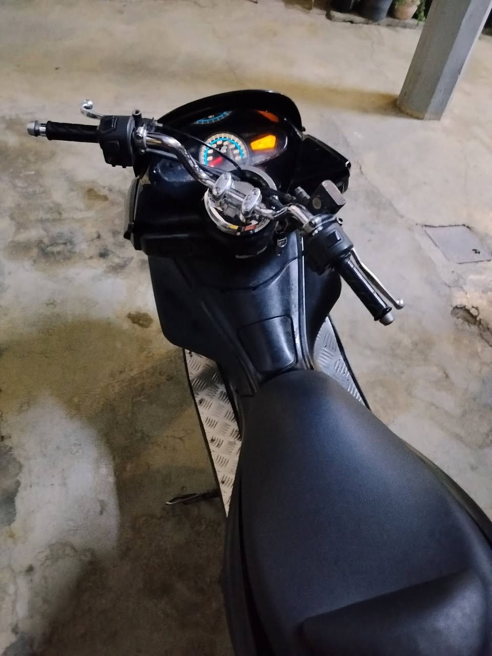 PCX • جيل اول • مكينة توب