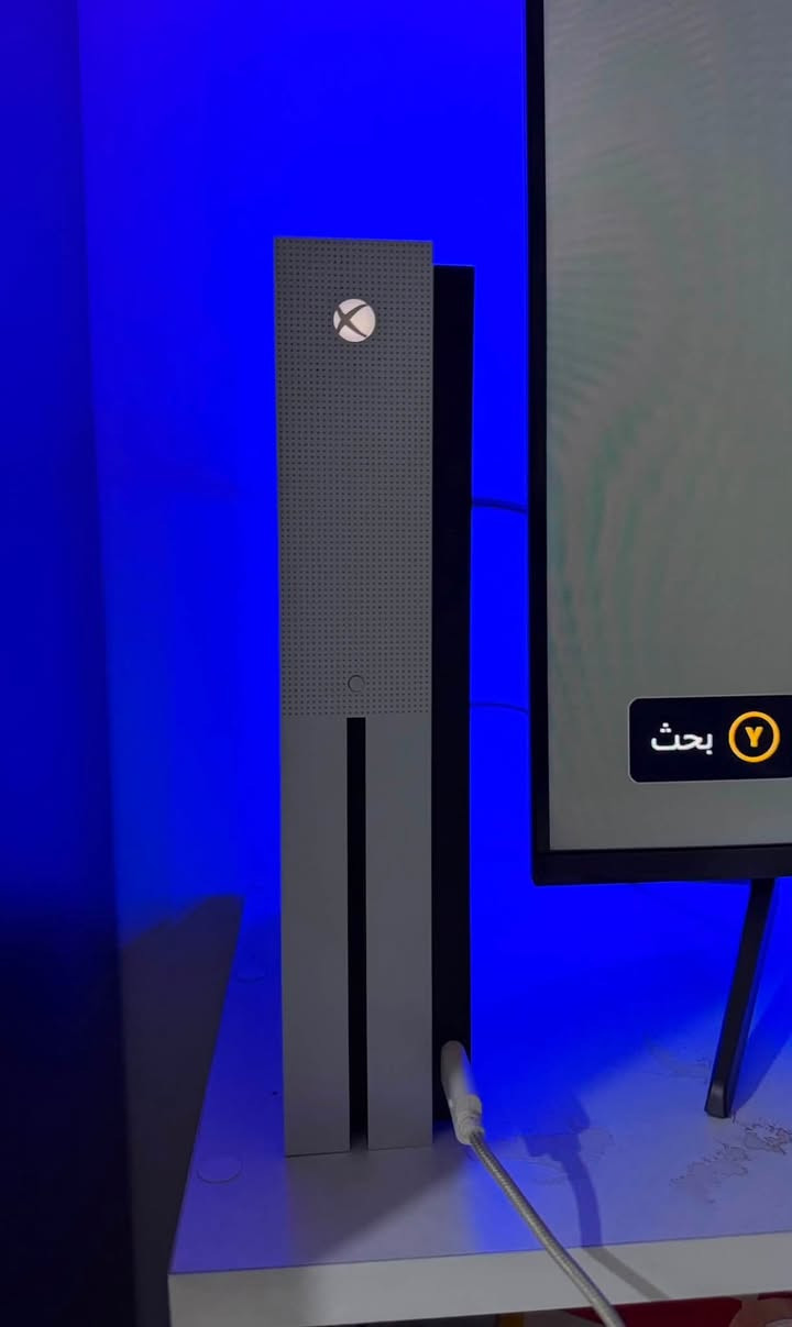 اكس بوكس
اكس بوكس ون اس ذاكرة واحد تيرا 1TB
الجهاز نظيف لوك ستكر على ايدي لامفتوح ولامصلح جوستك كيم سير يعني لا بطاريات وهوسه البطاريات بيه العاب مشتريهن gta5 وفورزا هواريزن 5 مهكره مليانه فلوس وسيارات وفالهالاً
السعر 180 وبيه مجال بسيط كلش
بغداد البياع ***********
