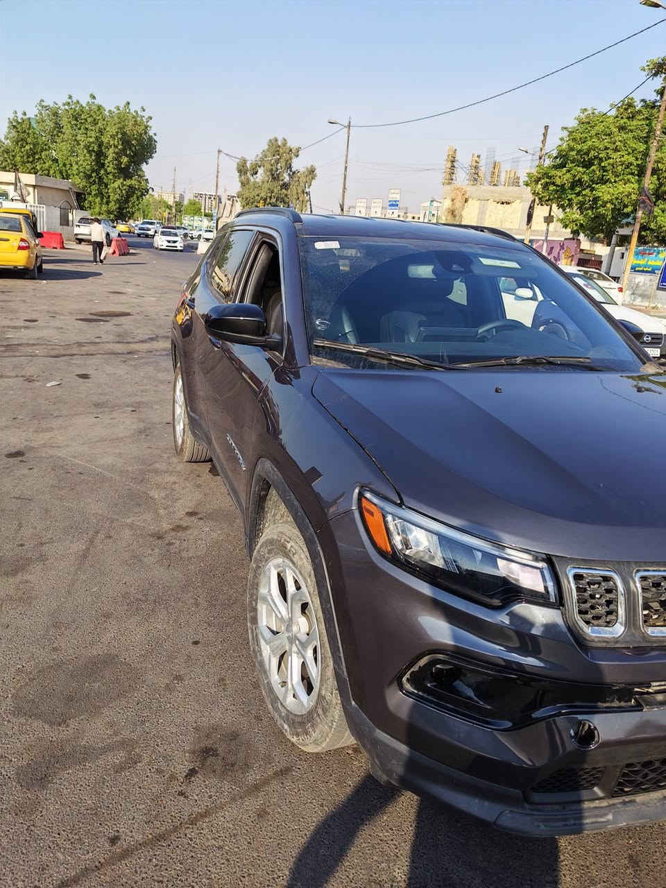للبيع جيب كومباس 2024 رقم كركوك شهداء حادث بنيد بدون دواخل سعر 120 مكاني بغداد الاعظميه *********** او
