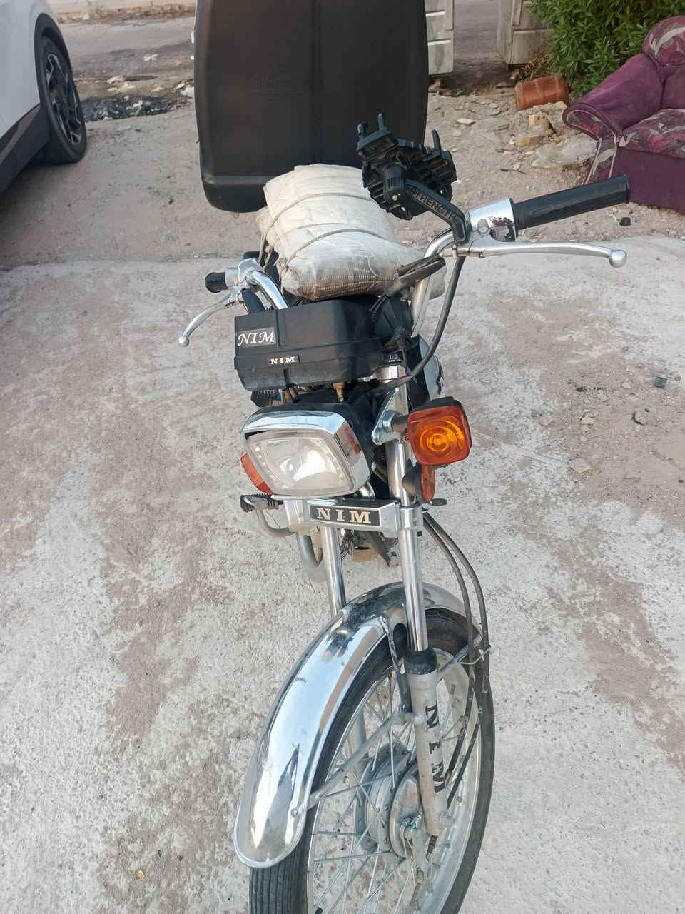 دراجه ايراني سكنر دراجه نضيفه موديل 25 ومرتبه سعر 650 وبيها مجال عنواني غزاليه *********** بي واتساب
