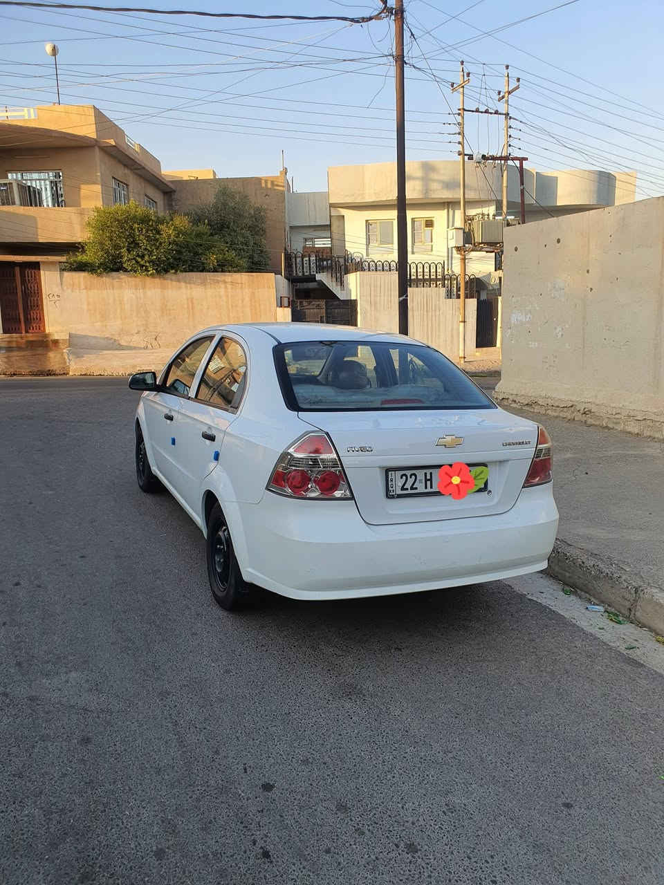 سيارة شوفرليت افيو للبيع موديل ٢٠١١
لون ابيض محرك استرا
تبريد ثلج محرك وكير شرط رقم اربيل 
 تبديل بوند وتعديل بارد باب النفر بدون ضرر
شرط التحويل 
السعر ٧٥$ وبيها مجال 
للتواصل ***********
