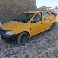 سيارة جوة السوك والله  اللي يريد  يكمل المنشور يعرف تفاصيل لوكان 2009 ...